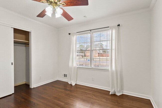 Building Photo - Idlewood Ranch Home Available Now - Massive Fenced Backyard