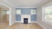 Building Photo - South Euclid Beauty - 3 bedroom Single Fam...