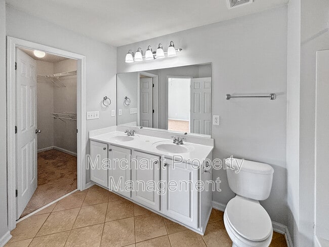 Building Photo - 311 Pampas Ct