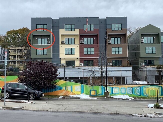 Building Photo - 119 Hyde Park Ave