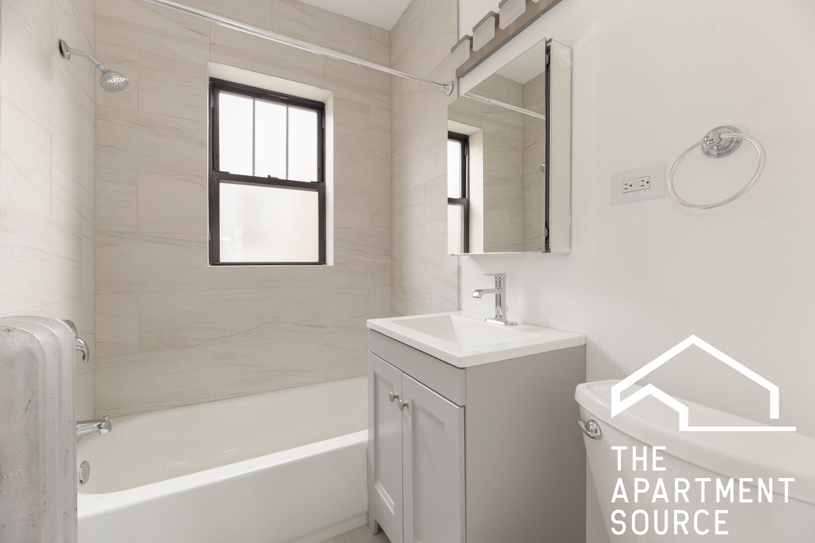 Building Photo - 3700 N Sheffield Ave