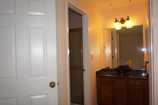 Building Photo - 773 Cardinal Ln