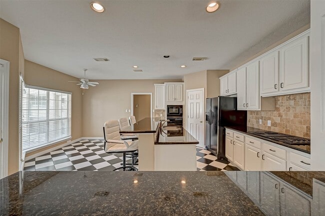 Building Photo - 14303 Reissen Ln