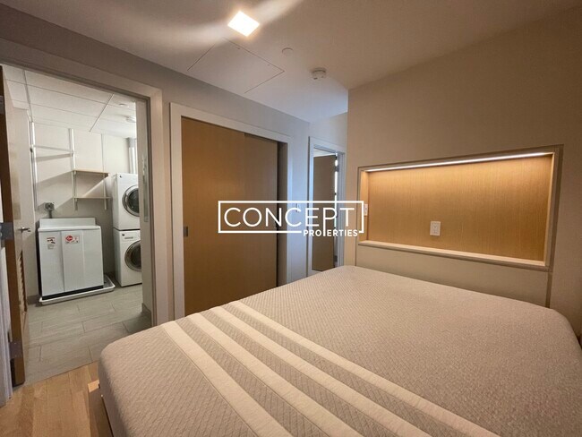 Building Photo - 115 Mt Auburn St