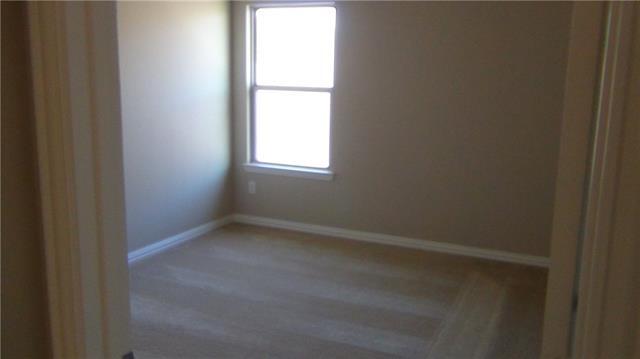 Building Photo - 841 Kirby Dr