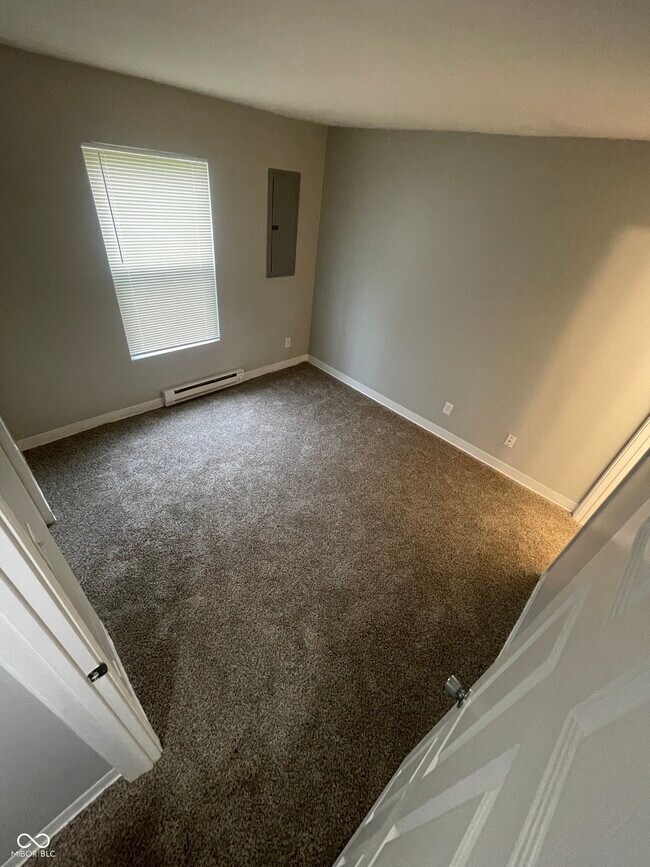 Building Photo - 2045 N Dearborn St