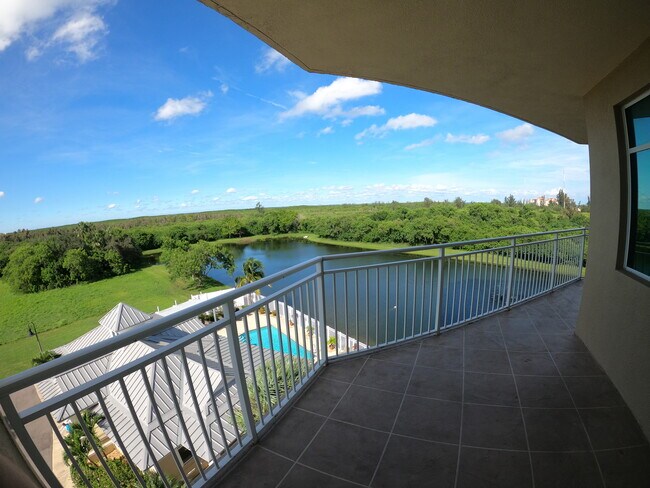 Building Photo - 10851 Mangrove Cay Ln NE