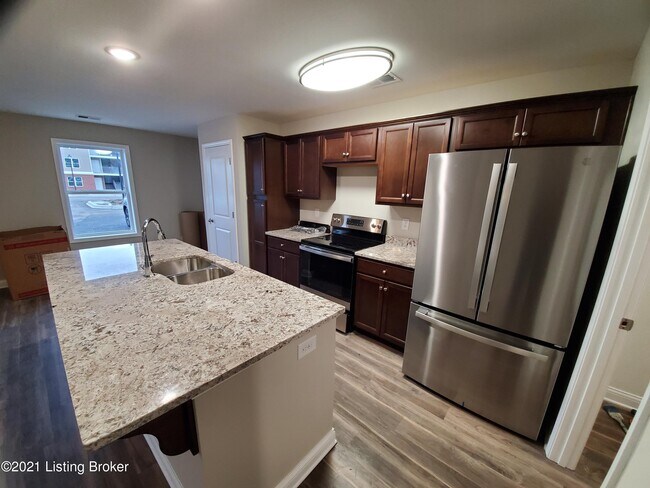Building Photo - 3502 College Dr