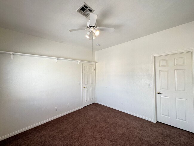 Building Photo - TIMBER CREEK VILLAGE