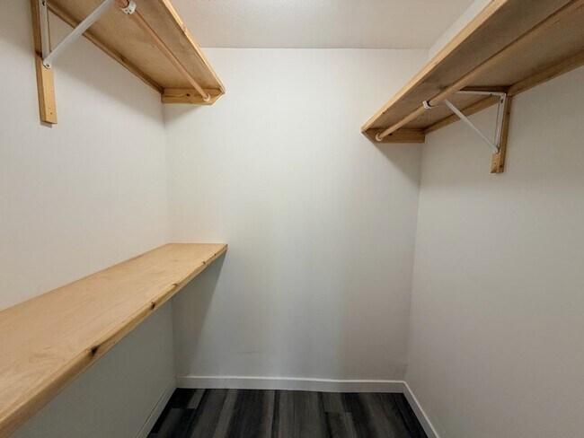 Building Photo - Spacious 3-Bedroom House in Lake Charles - Huge Backyard & Storage Shed