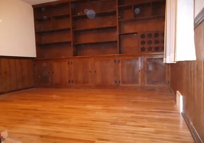 Building Photo - 2617 Bethel Crest Dr