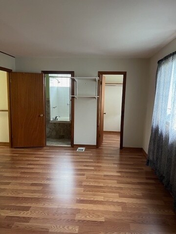 Building Photo - 5406 N Lovejoy Ave