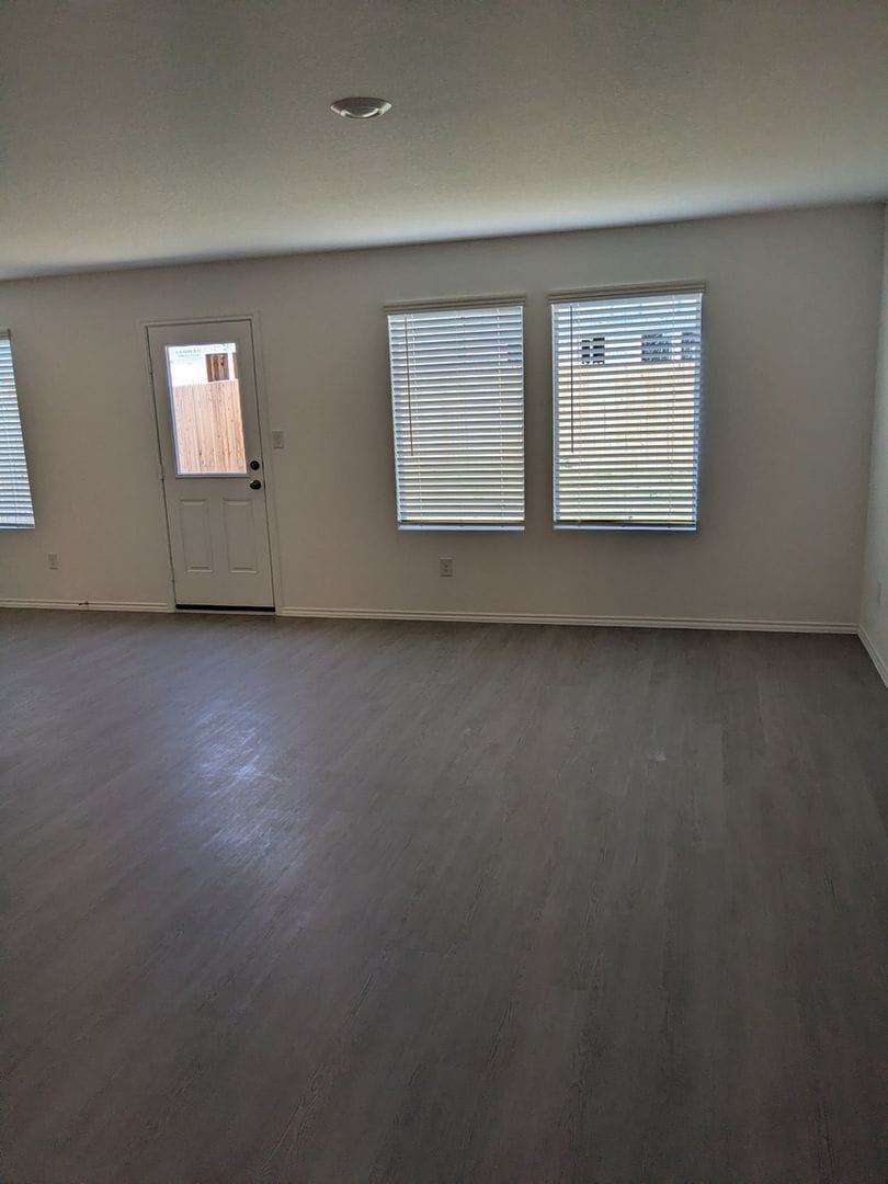 Building Photo - 400 Park Ave