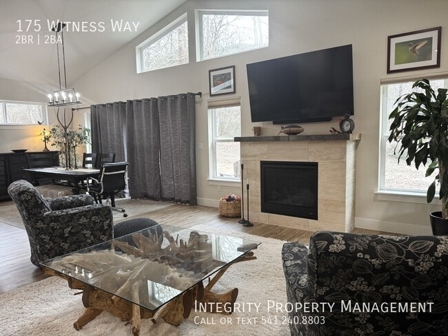 Building Photo - 175 Witness Wy