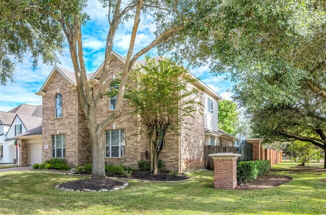 Building Photo - 3402 Caloway Ct