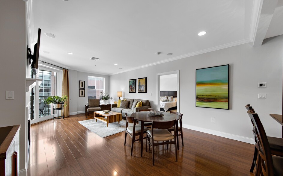 Building Photo - 38 High Rock Ave