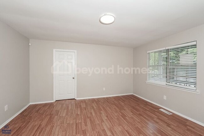 Building Photo - Charming 4-Bedroom, 2-Bath Home in Adamsvi...