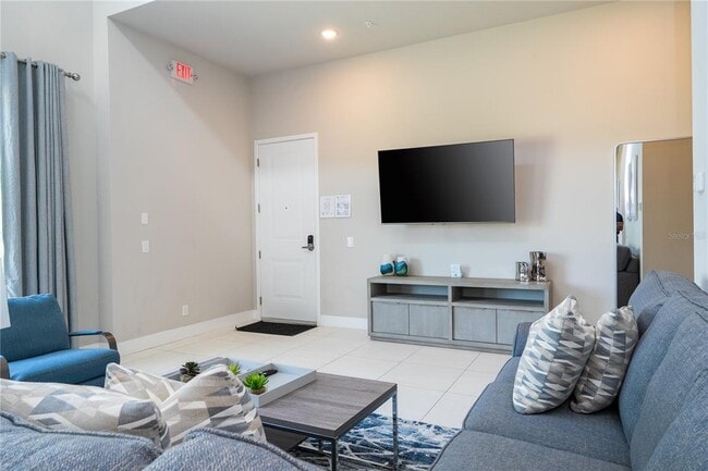 Building Photo - 7740 Sandy Ridge Dr