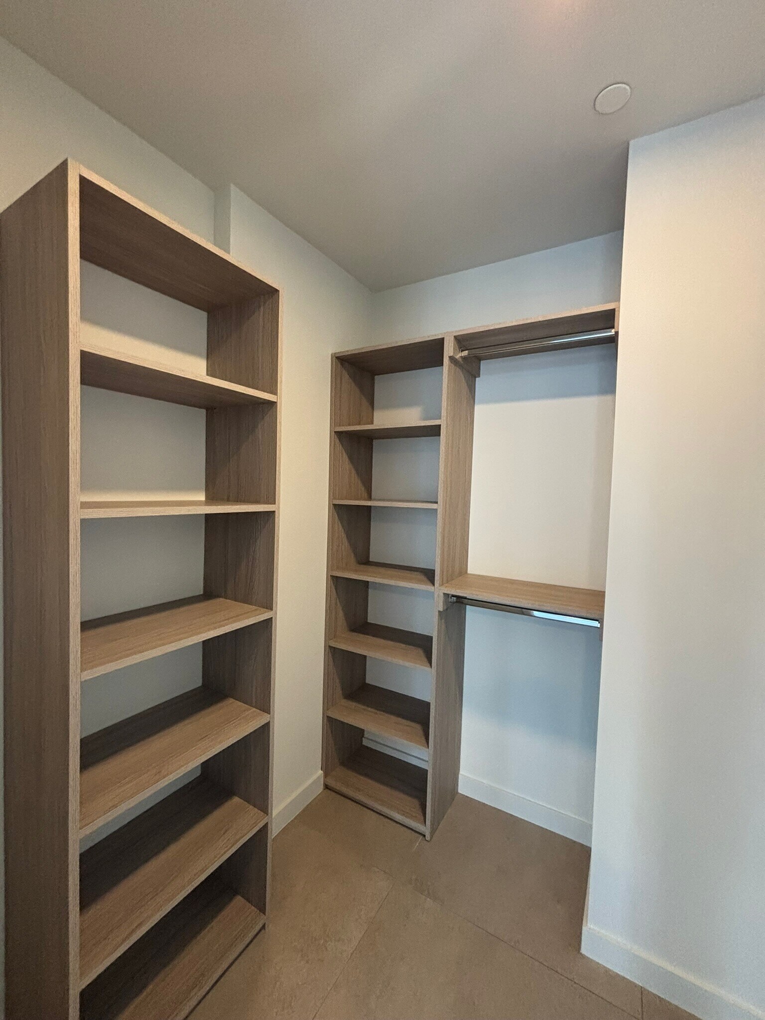 Building Photo - 113 NW 24th St