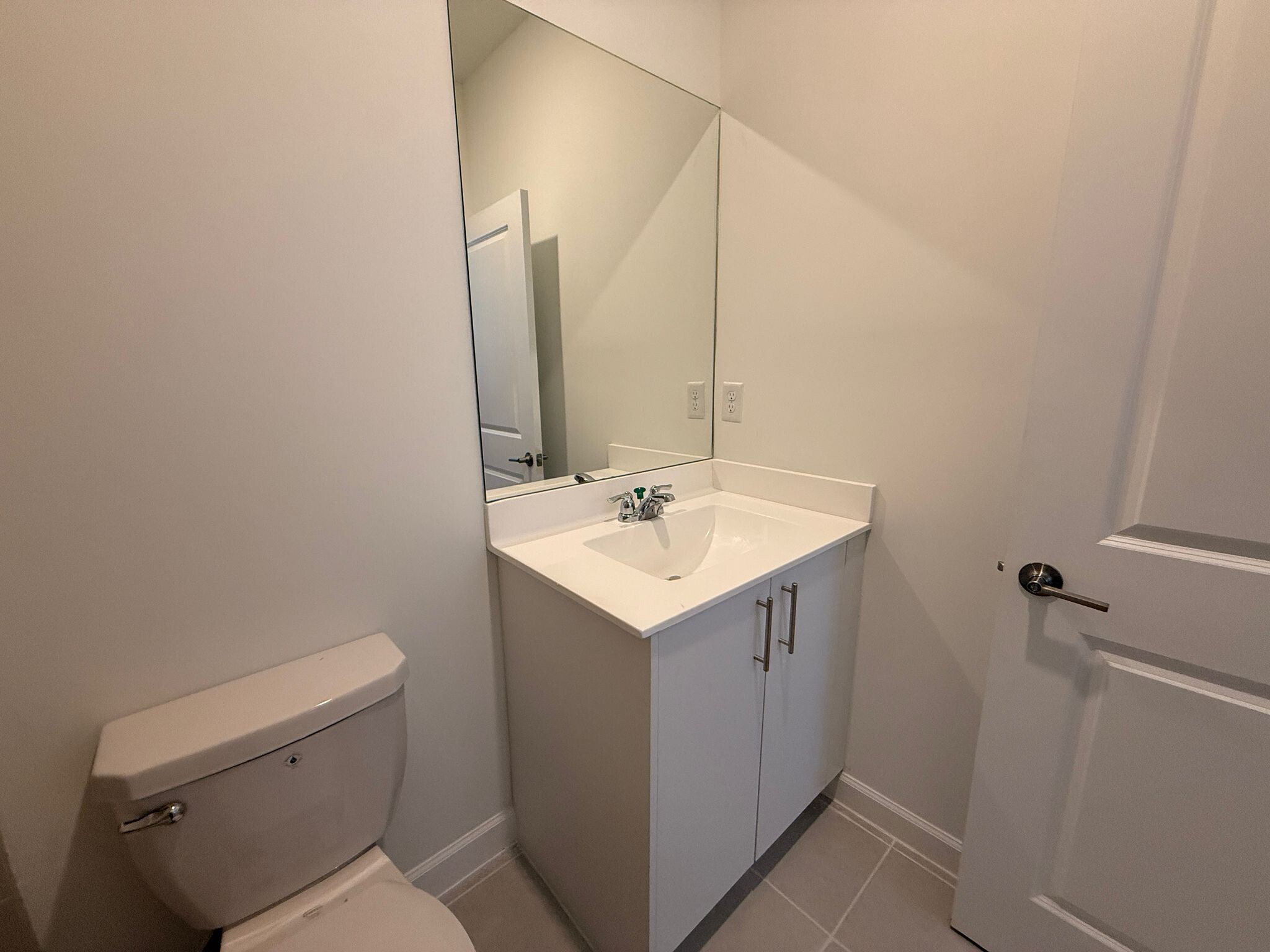 Building Photo - 2954 SE 23rd Ave