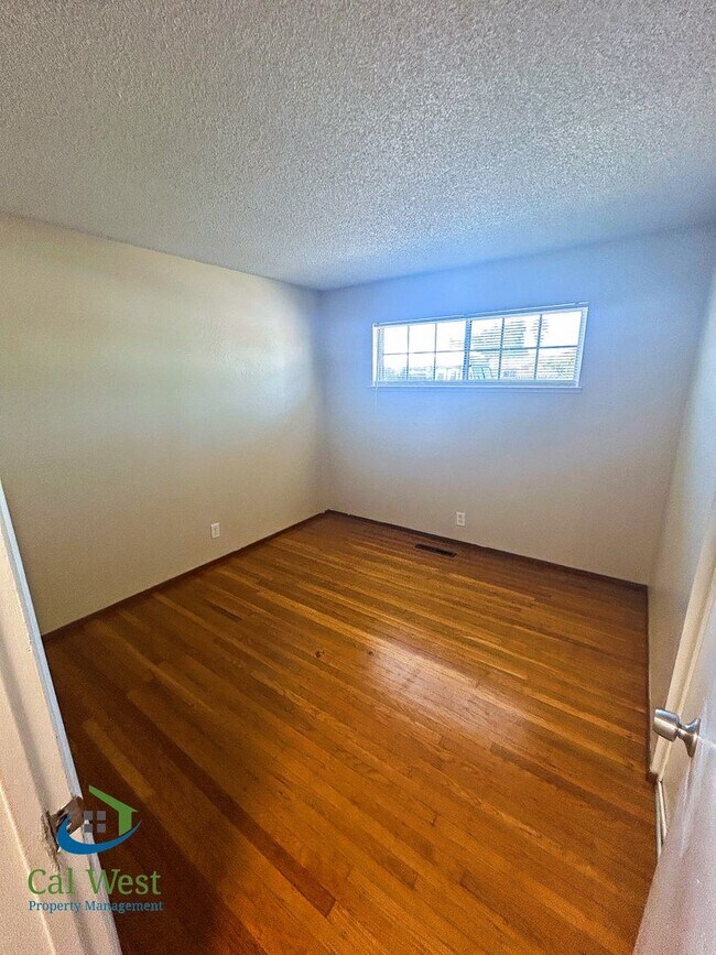 Building Photo - 790 Welburn Ave