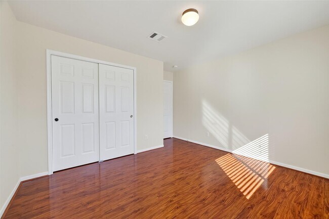 Building Photo - 21623 Mid Peak Way