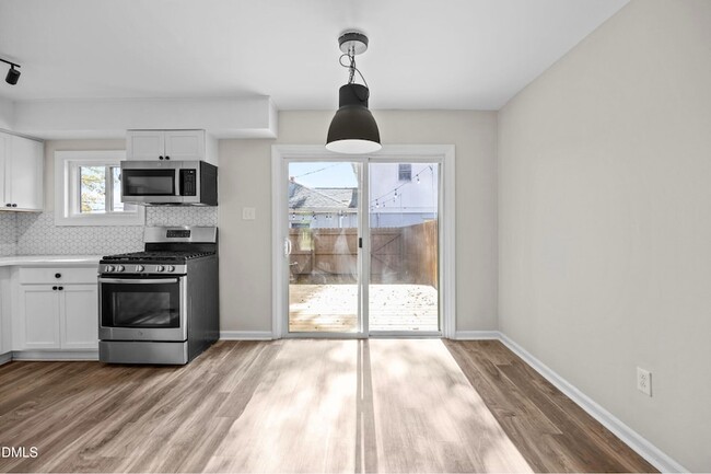 Building Photo - 1618 Boyer St