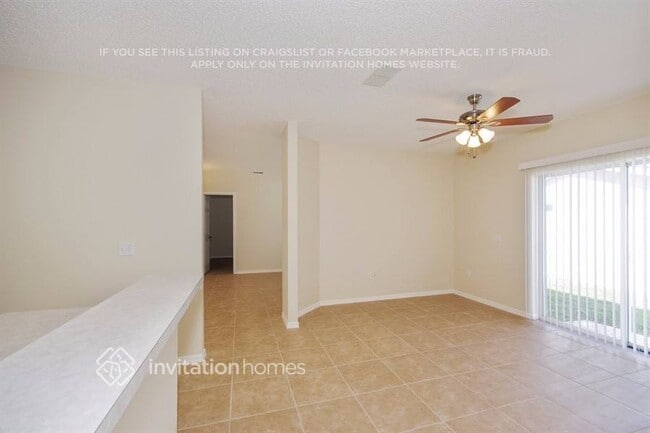 Building Photo - 627 Koala Ct