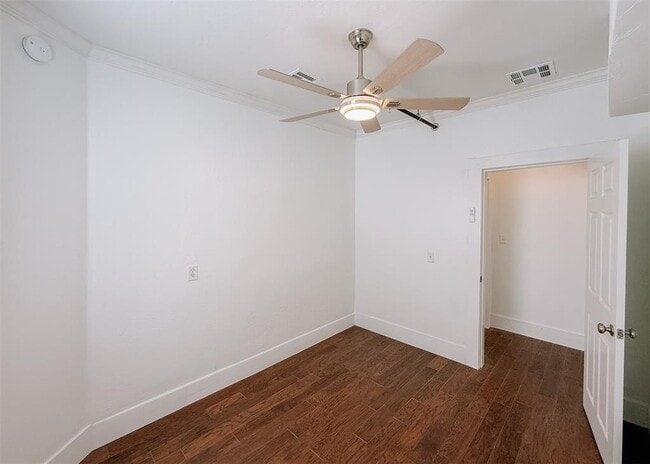 Building Photo - 1120 NW 51st St