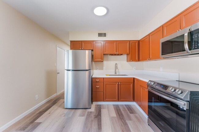 Building Photo - Full remodeled and upgraded 3-bedroom home situated on a spacious lot!