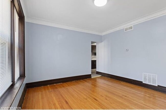 Building Photo - 7836 S Sangamon St