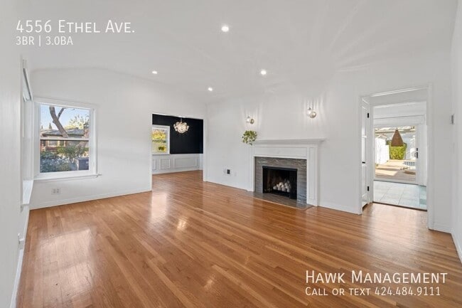 Building Photo - 4556 Ethel Ave