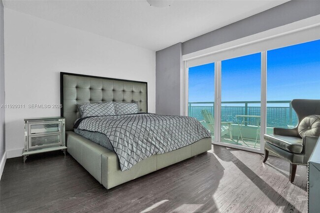 Building Photo - 60 SW 13th St