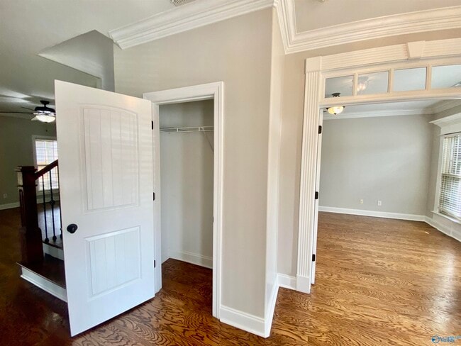 Building Photo - 108 Morning Vista Dr