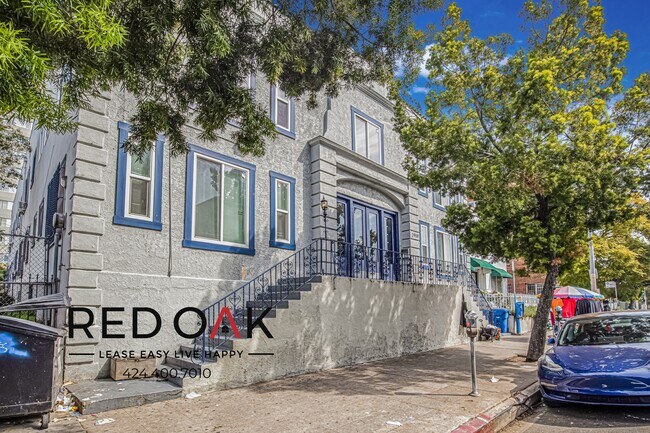 Building Photo - 2919 W 8th St