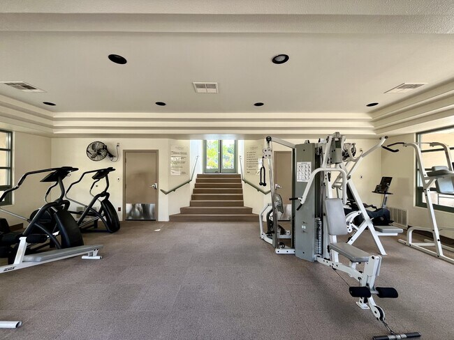 Building Photo - 12604 Carmel Country Rd