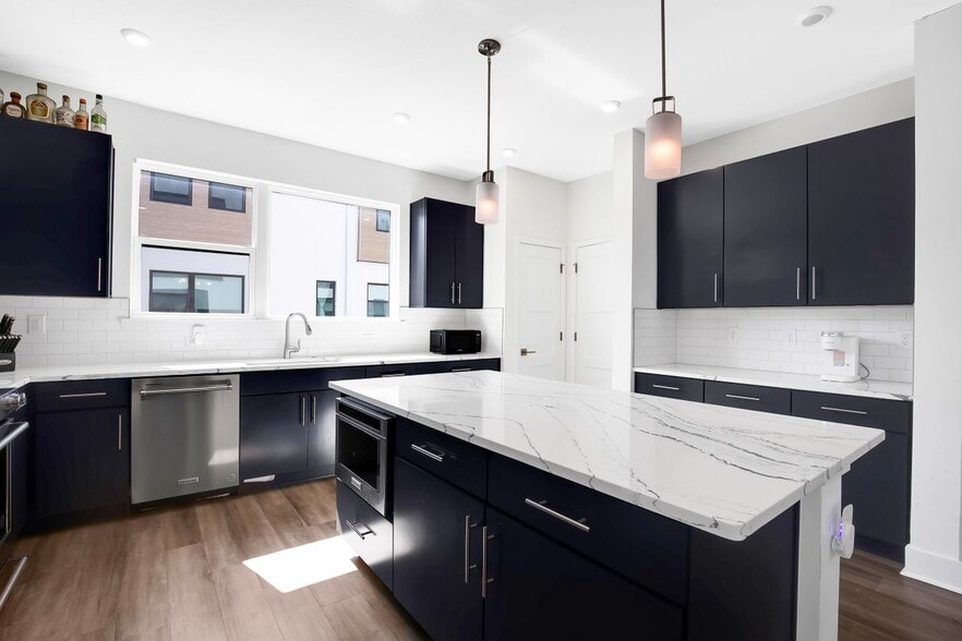 Building Photo - 2506 W Cleveland St