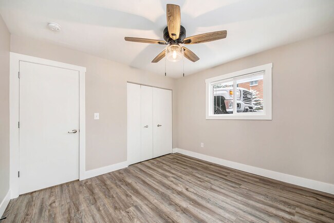 Building Photo - 174 S Fremont St NE