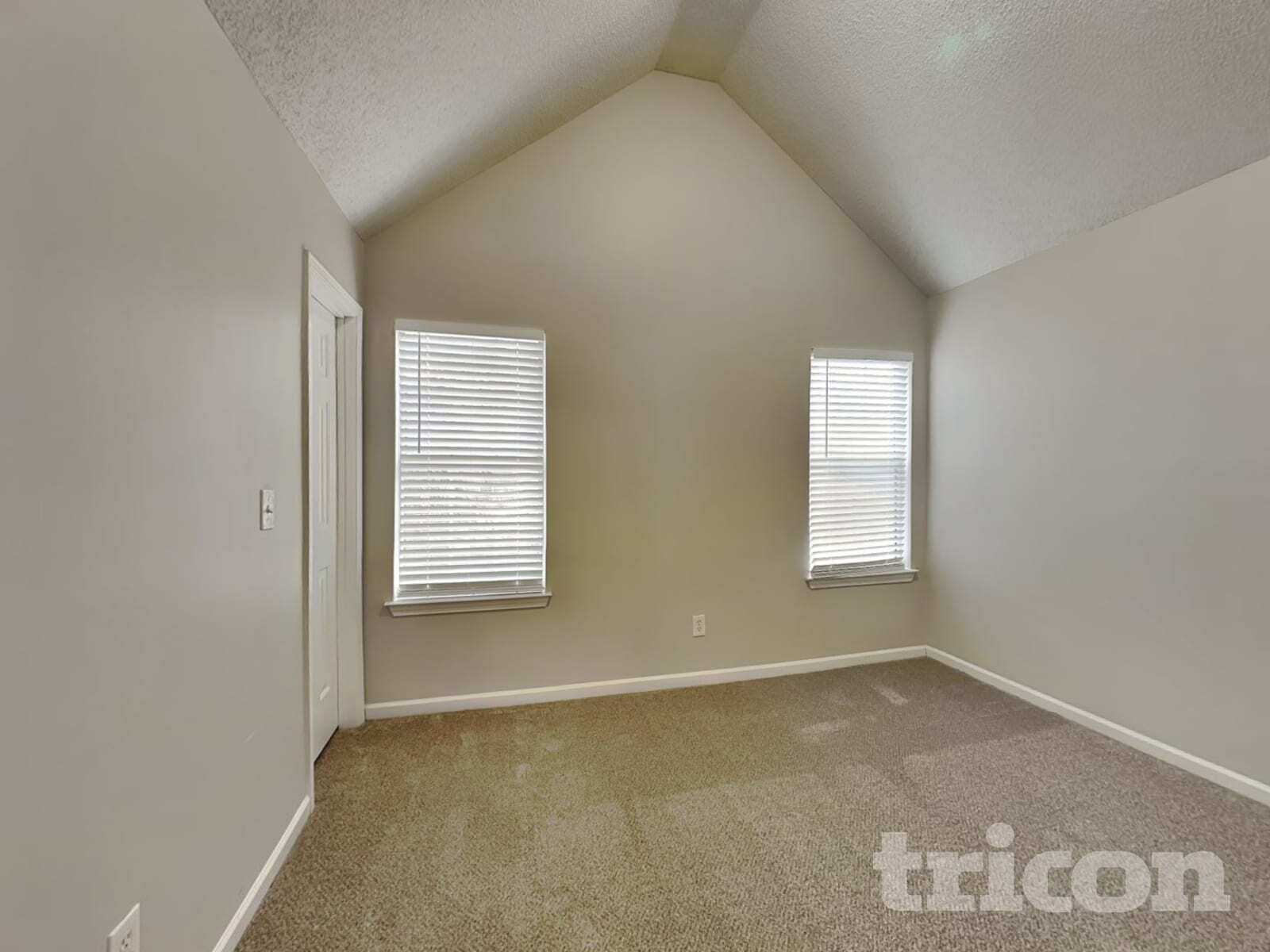 Building Photo - 2368 Rambling Way