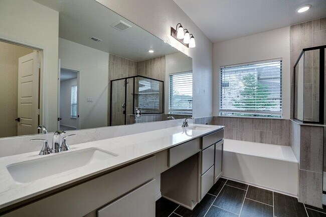 Building Photo - 4732 Padula Dr