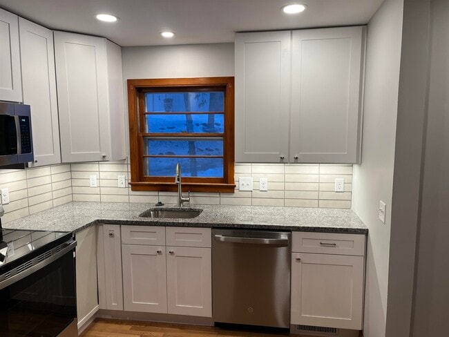 Building Photo - 1417 Beld St