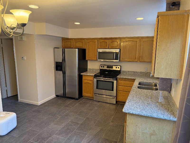 Building Photo - 2803 S 1st Ave