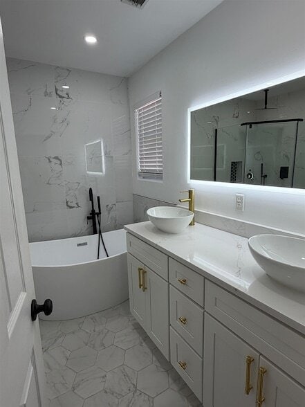 Building Photo - 4904 Park View Ct