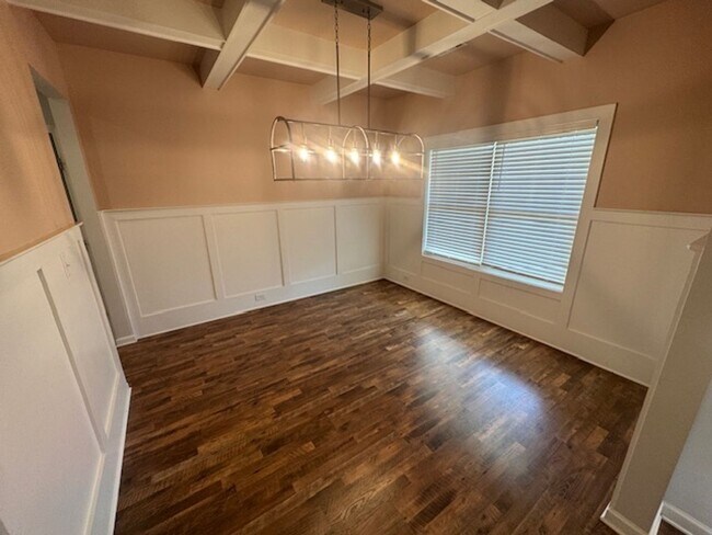 Building Photo - 261 Fenwick Farms Dr