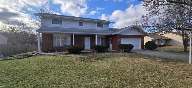 Primary Photo - HUGE 4 Bedroom, 2.5 Bath Home - With 2 car...