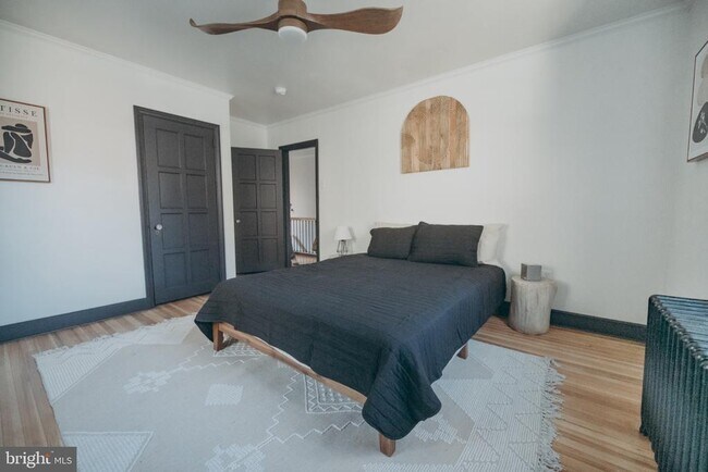 Building Photo - 15 Safe Harbor Village