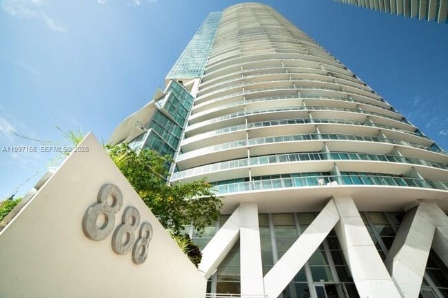 Building Photo - 888 Biscayne Blvd