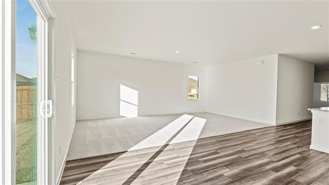 Building Photo - 8325 Hawkview Dr