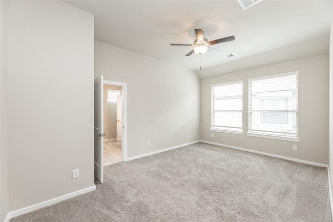 Building Photo - 2511 Manor Valley Ct