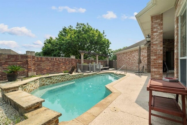 Building Photo - 13702 Sandpebble Chase